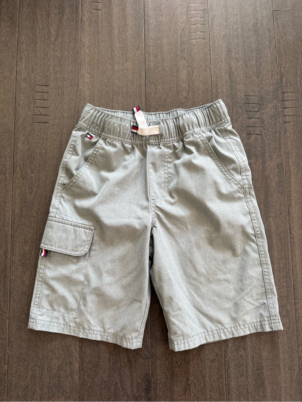 Tommy Hilfiger Boys Gray Cargo Pull On Shorts Size 8/10